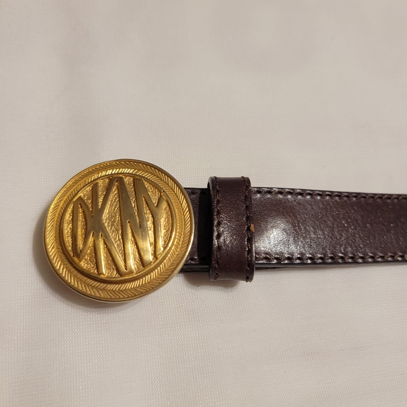DKNY Brown Leather Belt with Gold Buckle - Picture 2 of 7